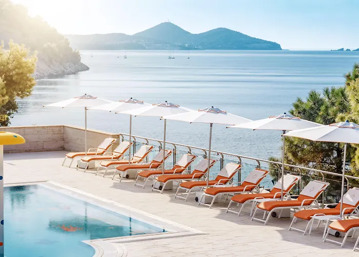 호텔 선 가든스 두브로브니크 오라사크